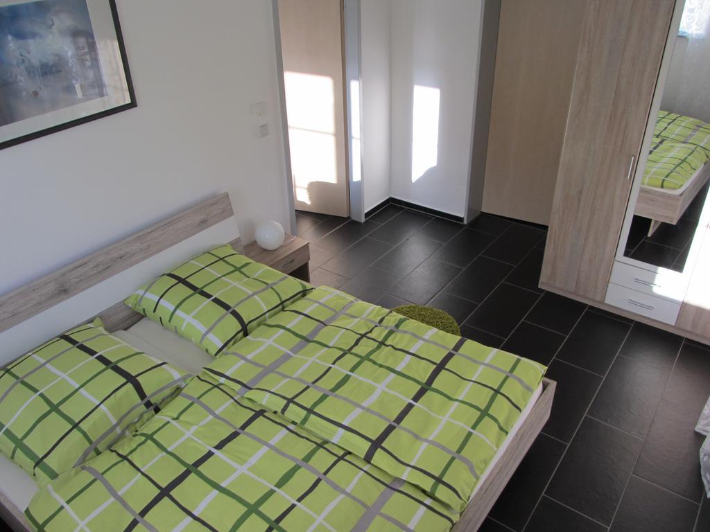 Ferienwohnung Am Alten Forsthaus Neuenbau Exteriér fotografie
